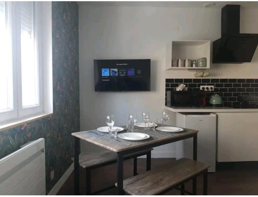 Ferienwohnung La Nouvelle-Orleans - Hyper-Centre- 2Mn Sncf - Wi-Fi Netflix Gratuit Niort Exterior foto